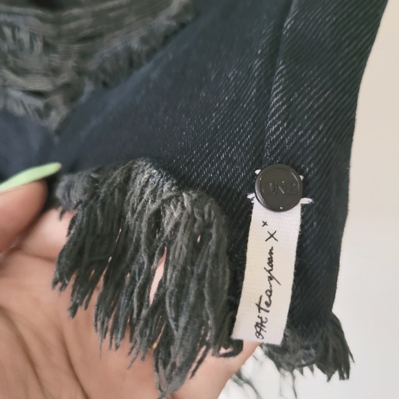 One Teaspoon Junkyard Distressed Denim Mini Skirt - Picture 7 of 11